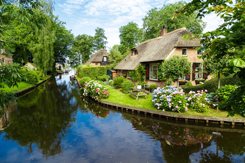 Foto von Giethoorn, einem der schönsten Orte der Niederlande, den man besuchen kann!