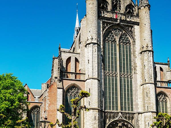 The Hooglandse Kerk is one of the symbols of Leiden. This Gothic church is still in use and open to the public part of the year! #leiden #holland #netherlands #nederland #kerk