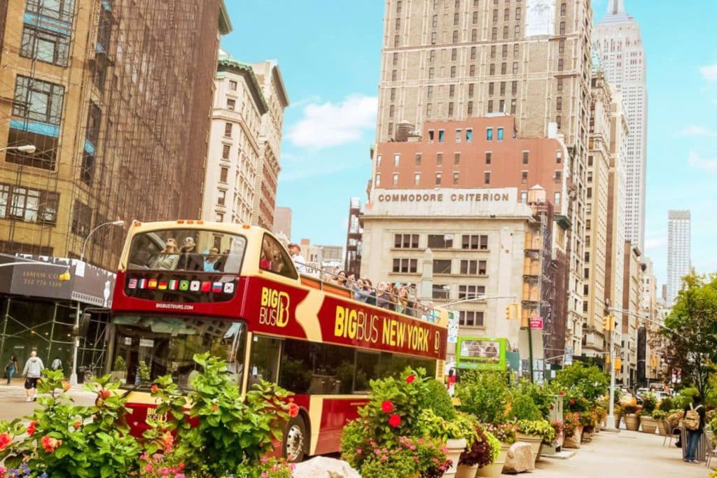 Explore NYC with Ease: Big Bus New York - Ultimate Guide