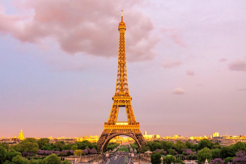 Guide to the Best Breakfast in Paris: Where to Start Your Day Right