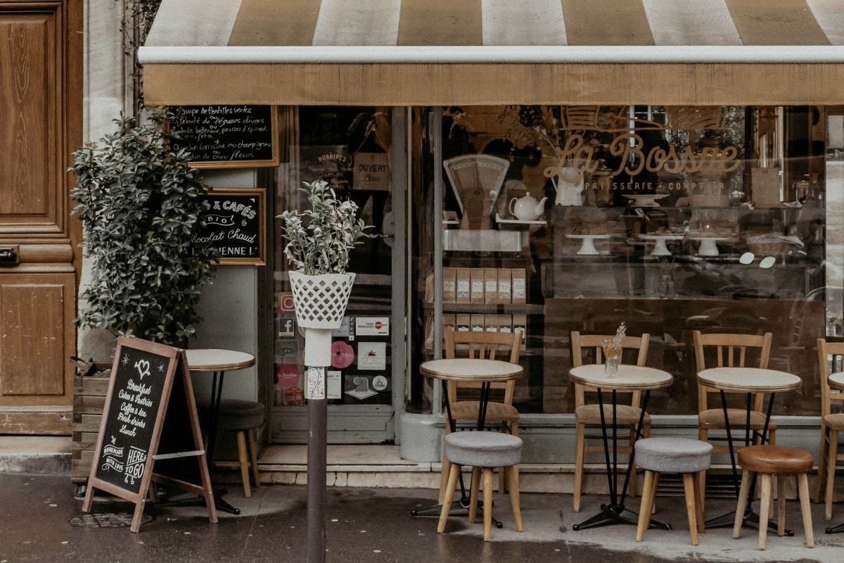 Discover the Most Famous Cafés in Paris: A Cultural and Culinary Journey