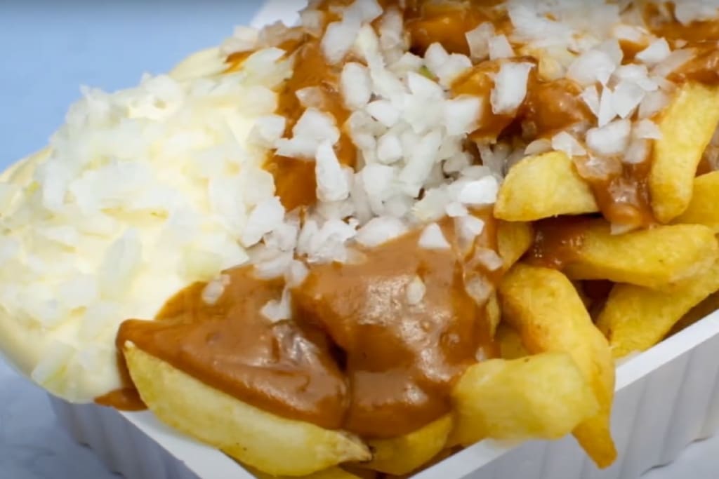 Patatje Oorlog: War Fries with a Twist