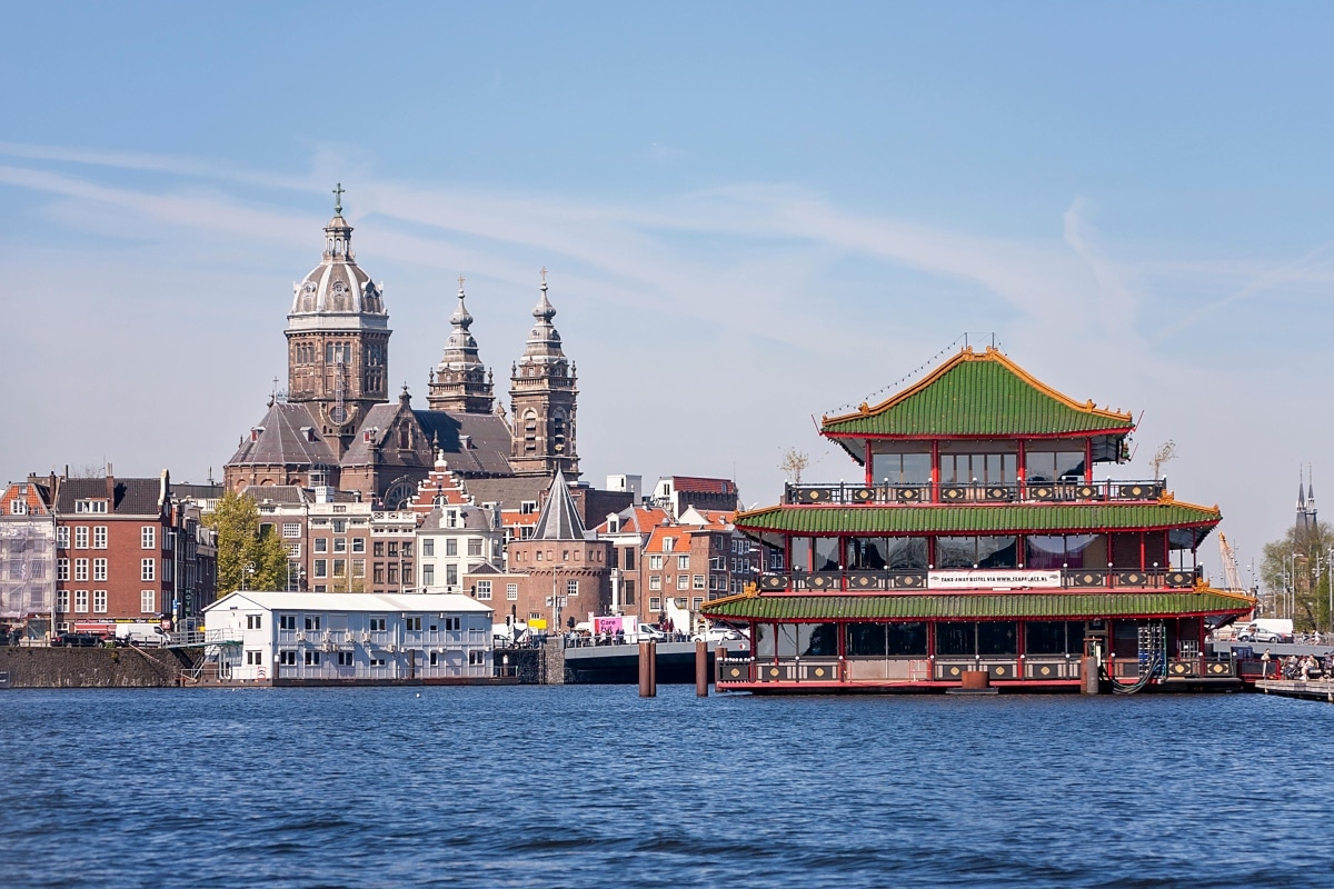Sea Palace Amsterdam: A Floating Culinary Gem in the Heart of the Netherlands